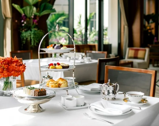 アフタヌーンティー体験｜ザ・ペニンシュラ バンコク｜クラシックな雰囲気が魅力の5つ星ホテル「THE LOBBY」